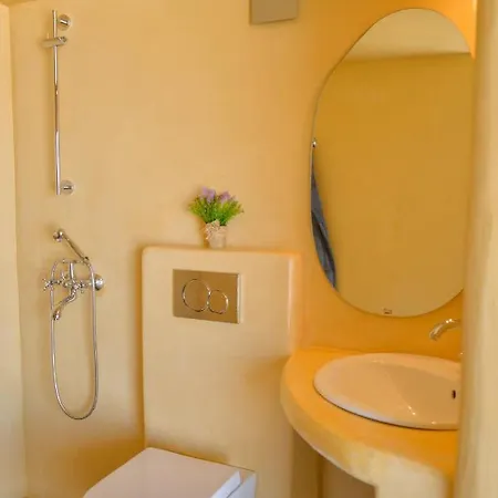 Villa Valeria's House Adamantas (Milos)