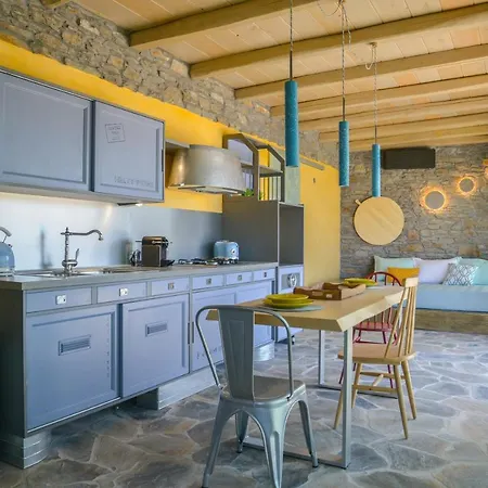 Vila Valeria's House