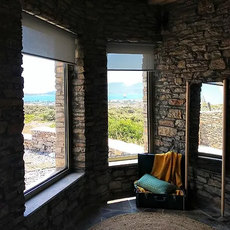 Valeria's House Adamantas (Milos)