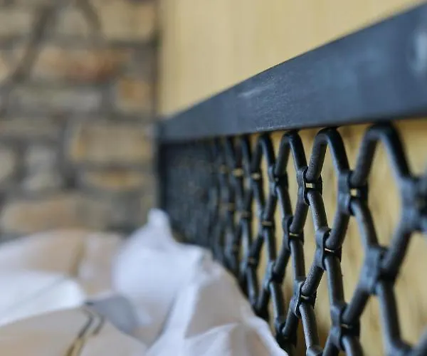 Valeria's House Willa