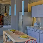 Valeria's House